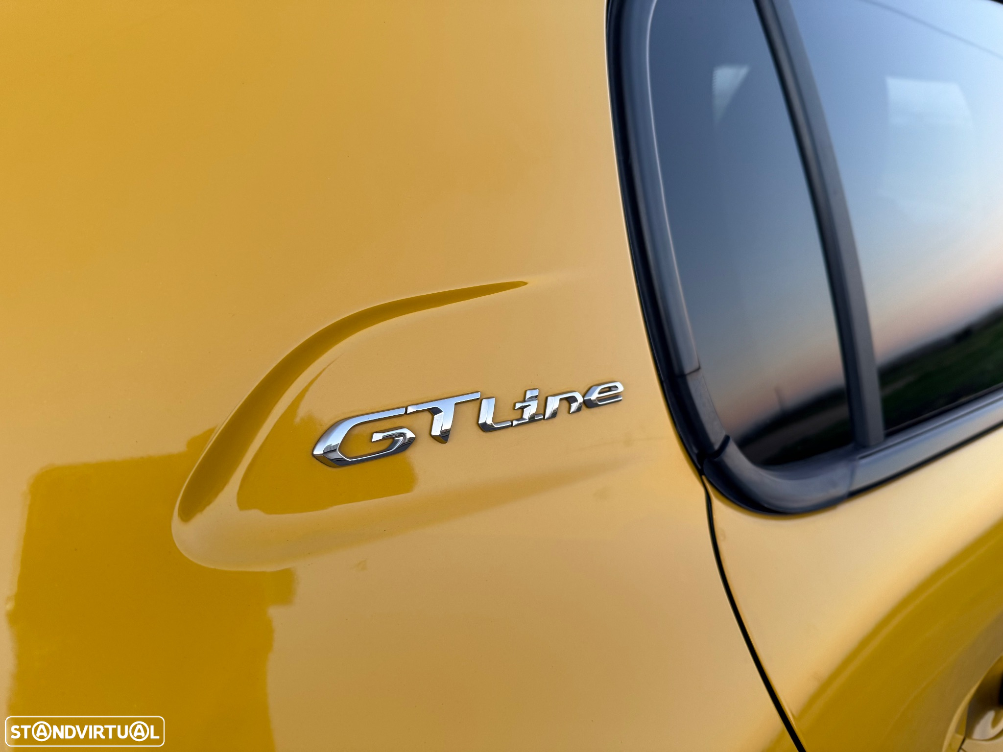Peugeot 208 1.2 PureTech GT Line EAT8 - 9