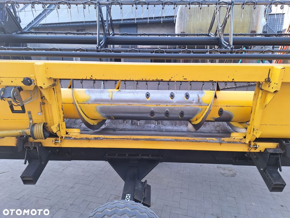 New Holland TC5060 - 12