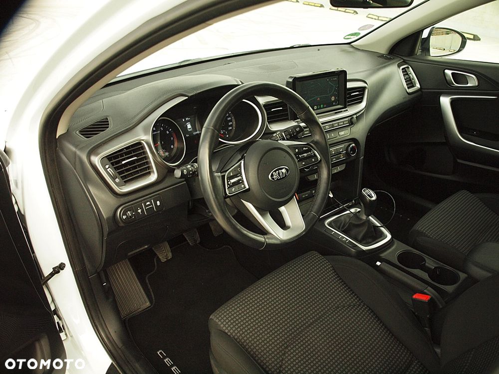 Kia Ceed 1.4 Vision - 16