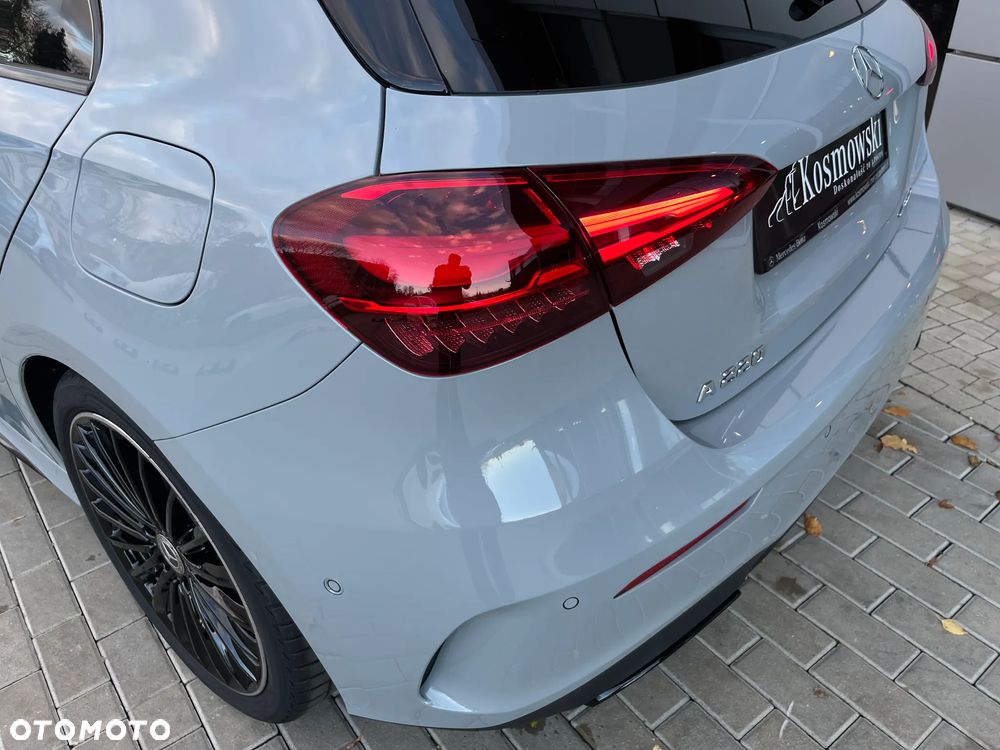 Mercedes-Benz Klasa A 220 4-Matic AMG Line 8G-DCT - 24