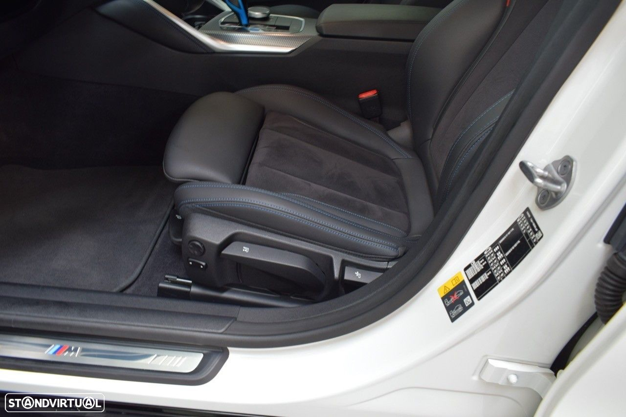 BMW i4 eDrive40 Pack M - 17