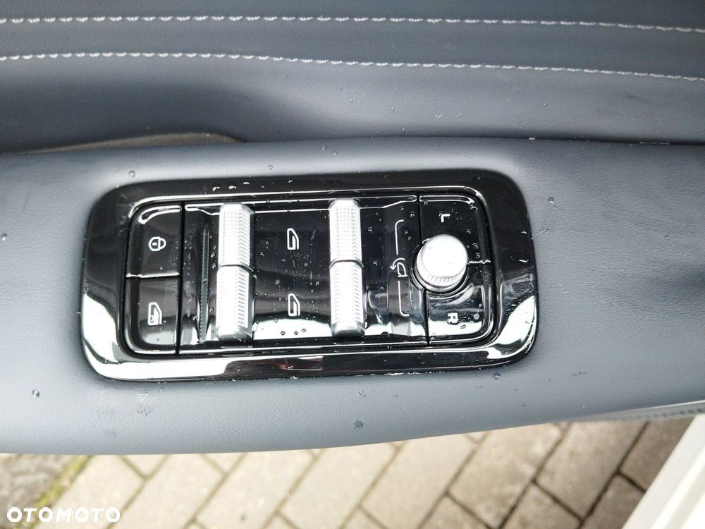 Geely Starray EM-i 1.5 PHEV Max DHT - 20