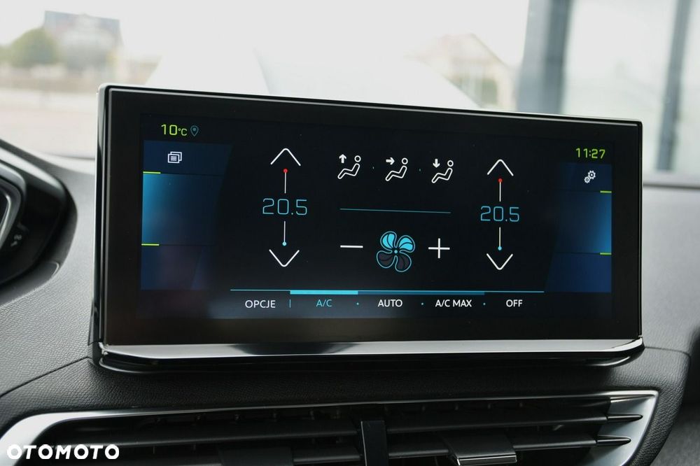 Peugeot 3008 1.6 PureTech Hybrid PHEV Allure Pack S&S EAT8 - 31