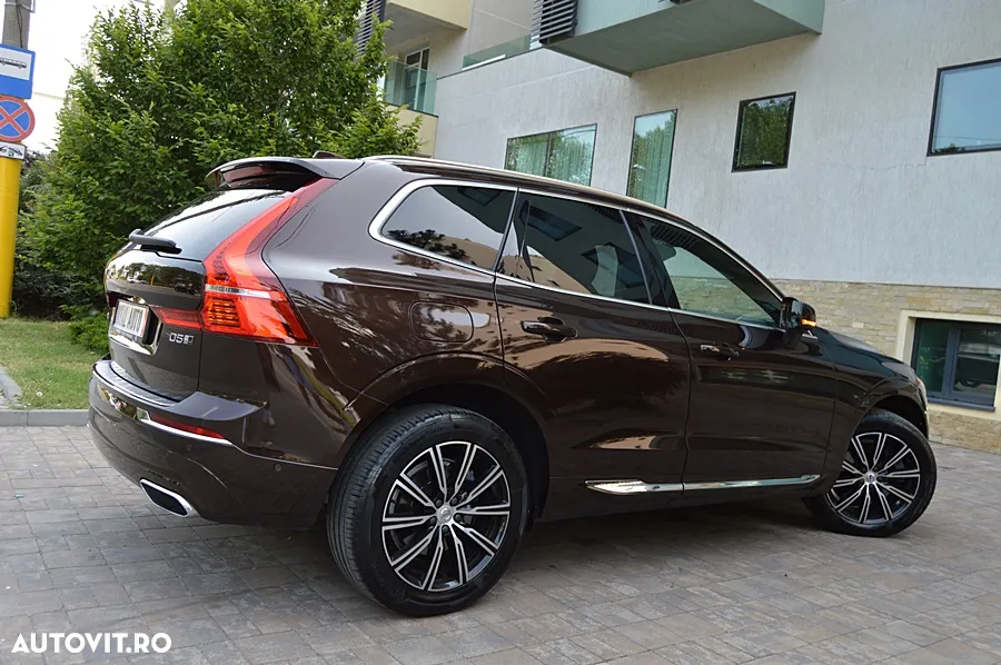Volvo XC 60 B5 MHEV AT8 AWD Inscription - 19