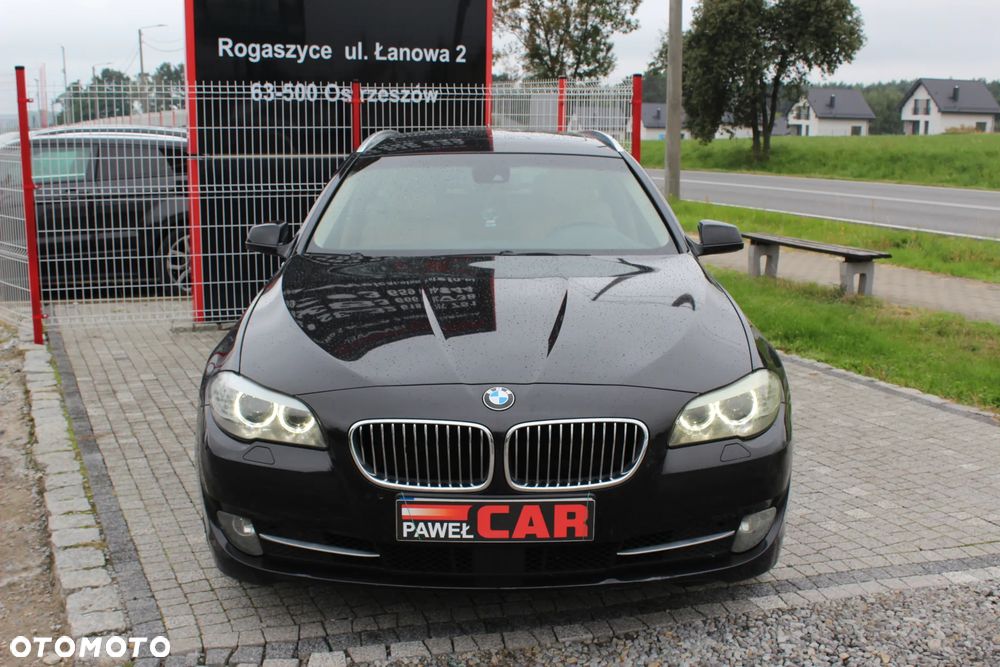 BMW Seria 5 520d Luxury Line - 2