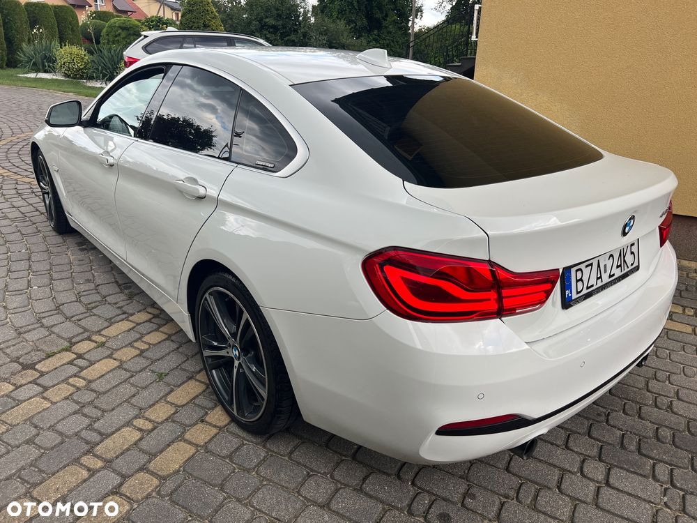 BMW Seria 4 440i Sport-Aut Sport Line - 7