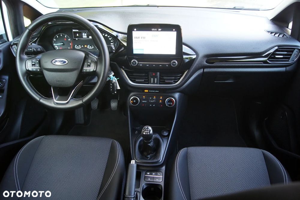 Ford Fiesta 1.1 S&S COOL&CONNECT - 24