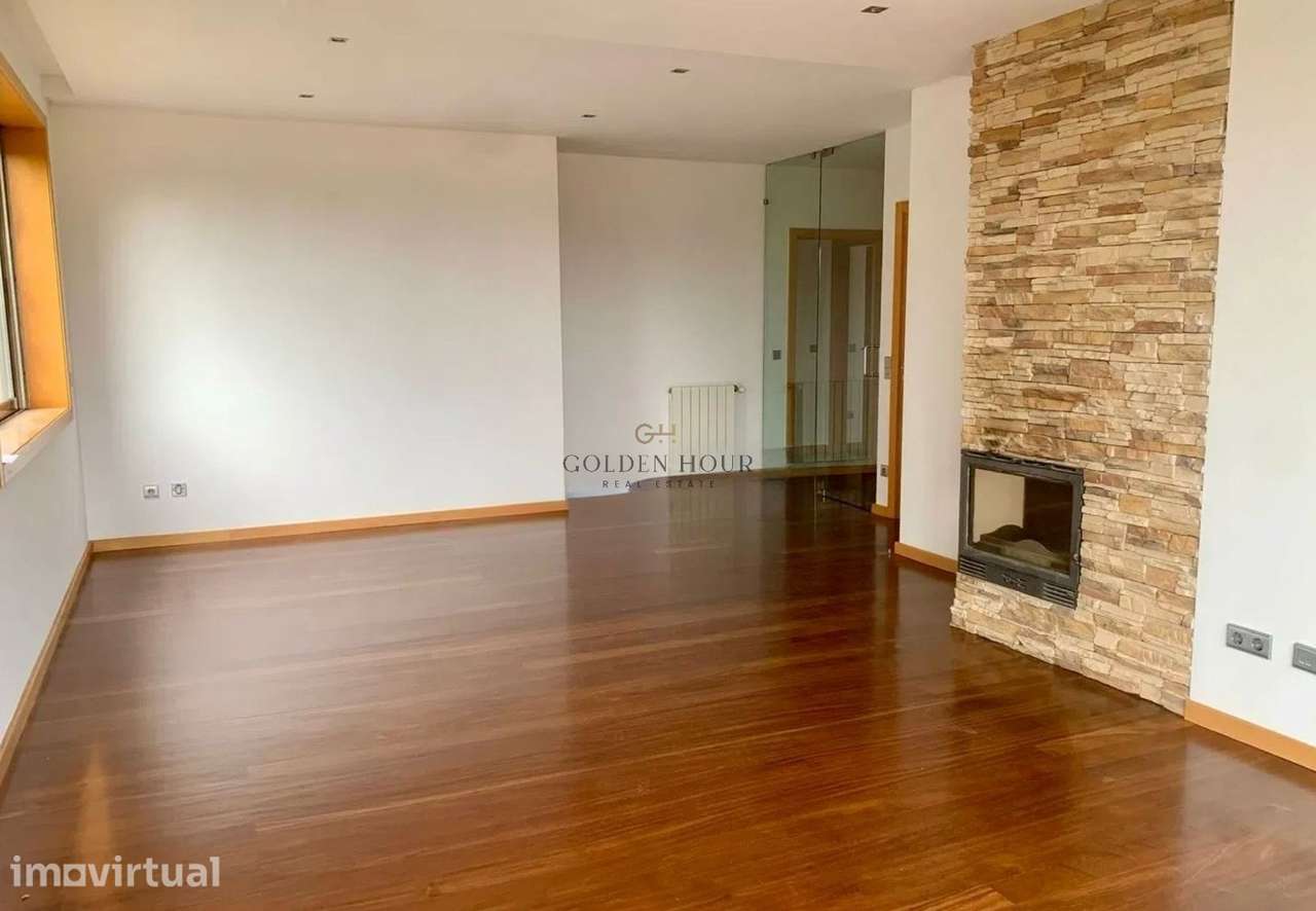 Apartamento T3 na Madalena a 900m da Praia - Grande imagem: 2/25