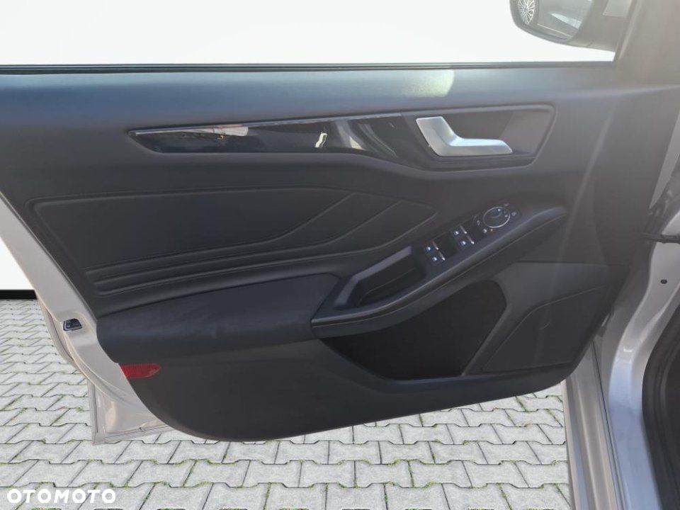 Ford Focus - 13