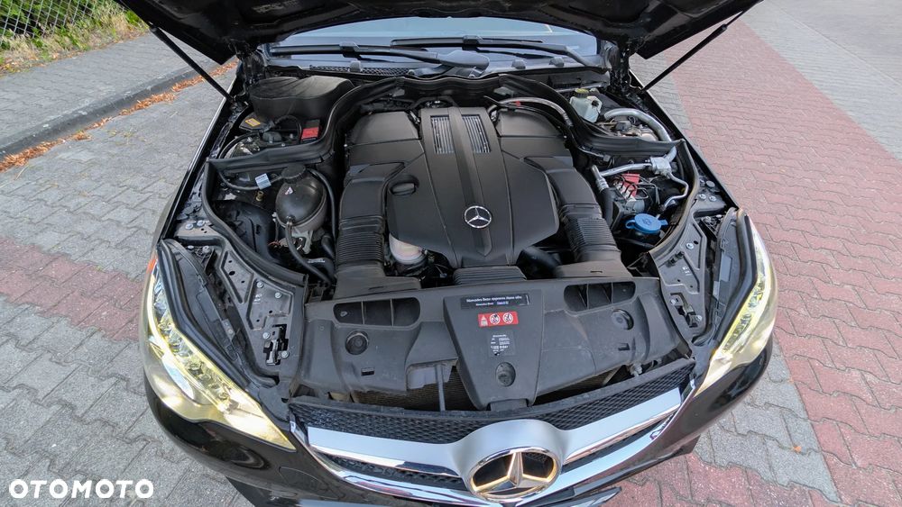 Mercedes-Benz Klasa E 400 7G-TRONIC - 29