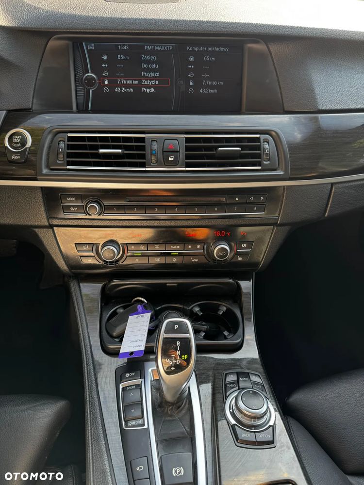BMW Seria 5 535d Touring - 16