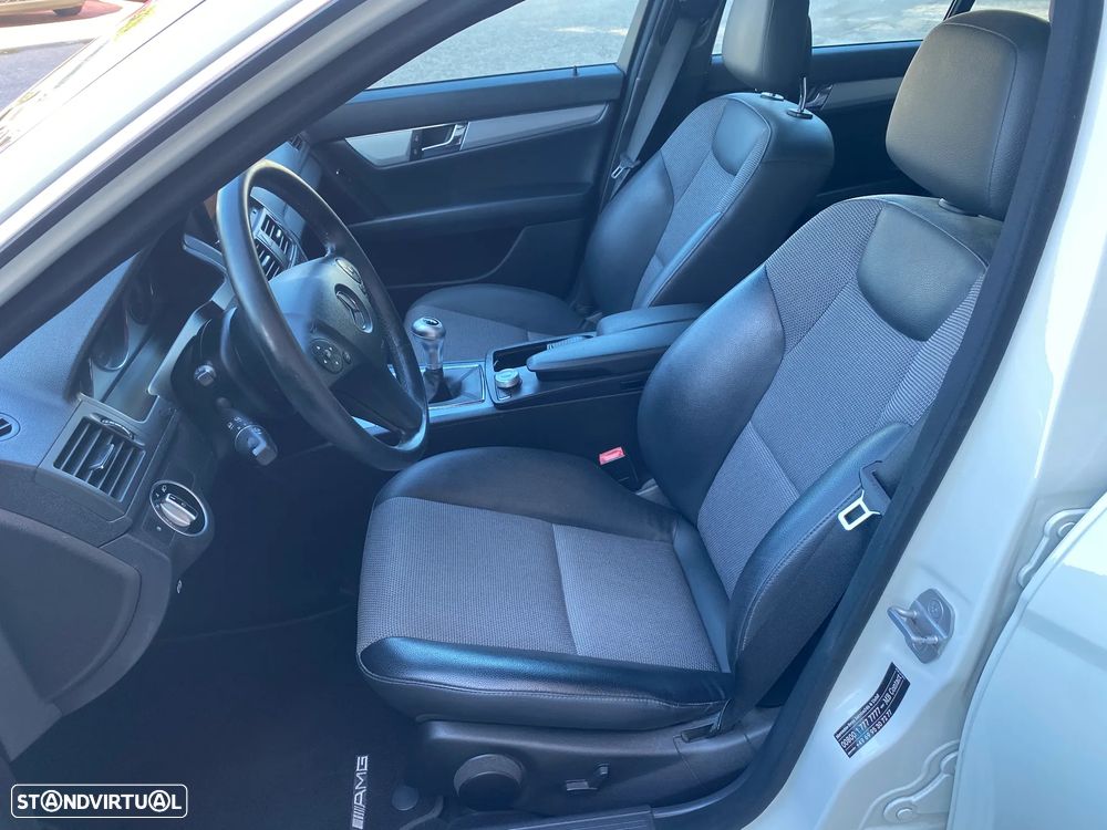 Mercedes-Benz C 220 CDi Avantgarde BE - 23