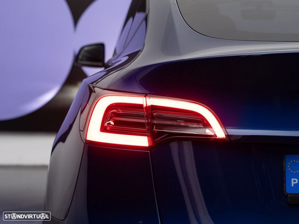 Tesla Model Y Long Range Tração Integral - 11
