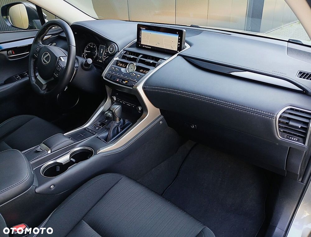 Lexus NX 300 Optimum AWD - 24