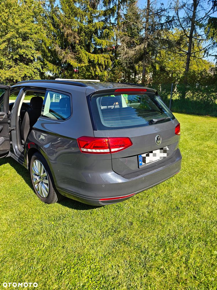 Volkswagen Passat - 3