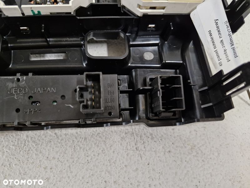 toyota matrix 2 ii e140 panel nawiewu klimatyzacji przełączniki zegarek - 10