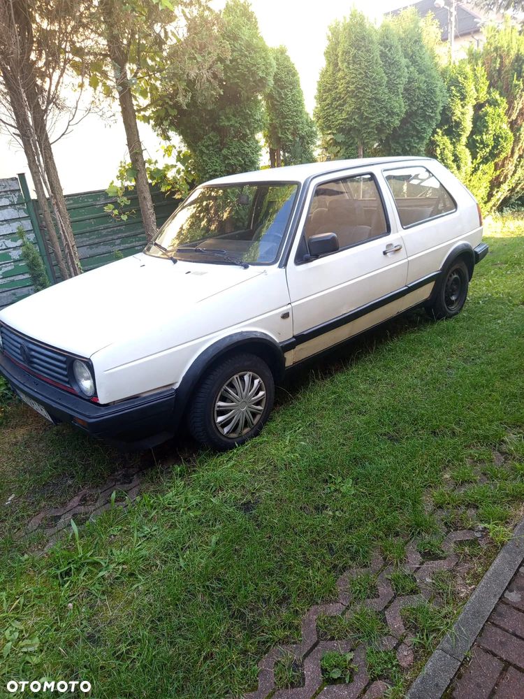 Volkswagen Golf 1.3 - 3