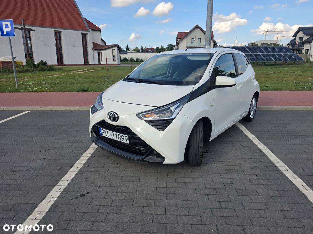 Toyota Aygo x-play touch - 4
