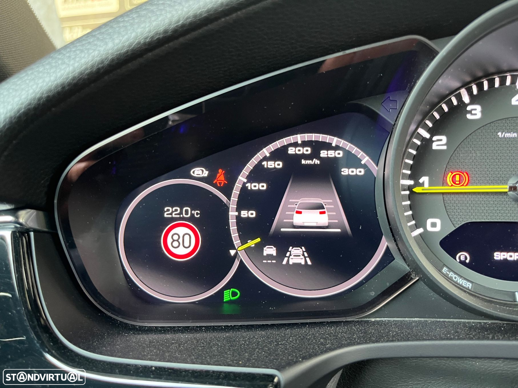 Porsche Panamera Sport Turismo 4 E-Hybrid 10 Years Edition - 31