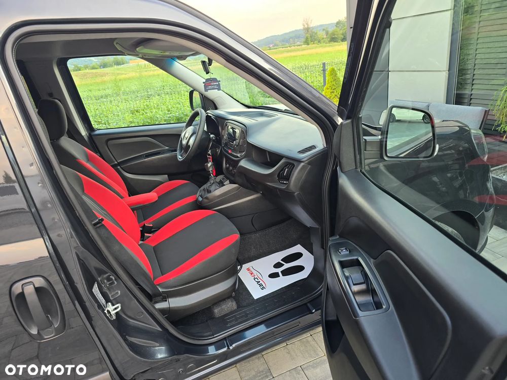 Fiat Doblo 1.4 16V Active - 27