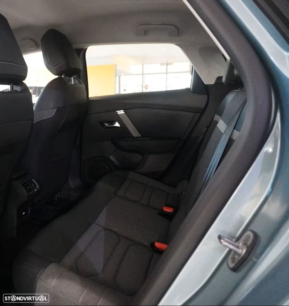 Citroën C4 1.2 PureTech Plus - 6