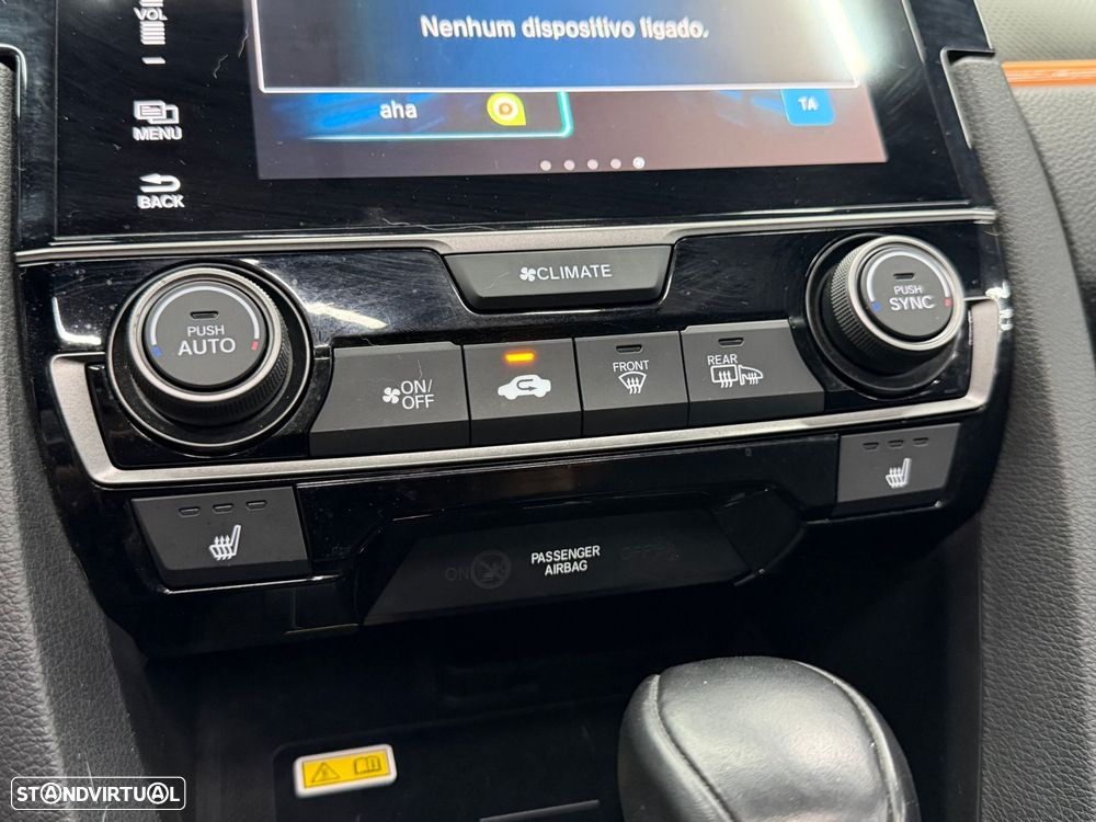 Honda Civic 1.0 i-VTEC Executive CVT - 23