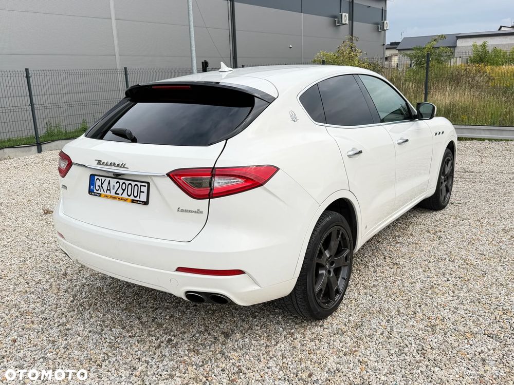 Maserati Levante Modena - 6