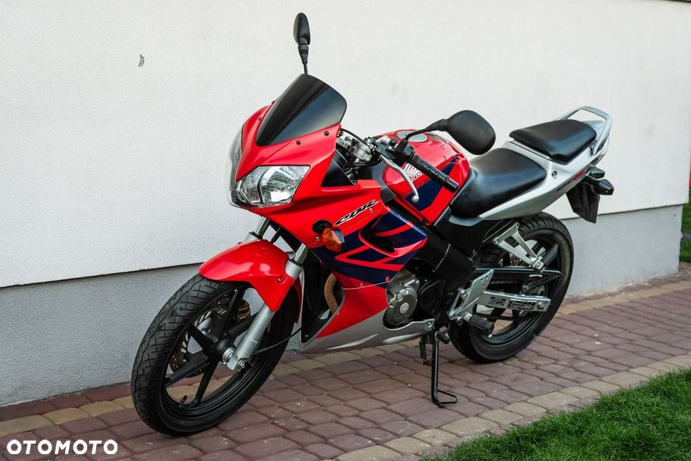 Honda CBR - 7