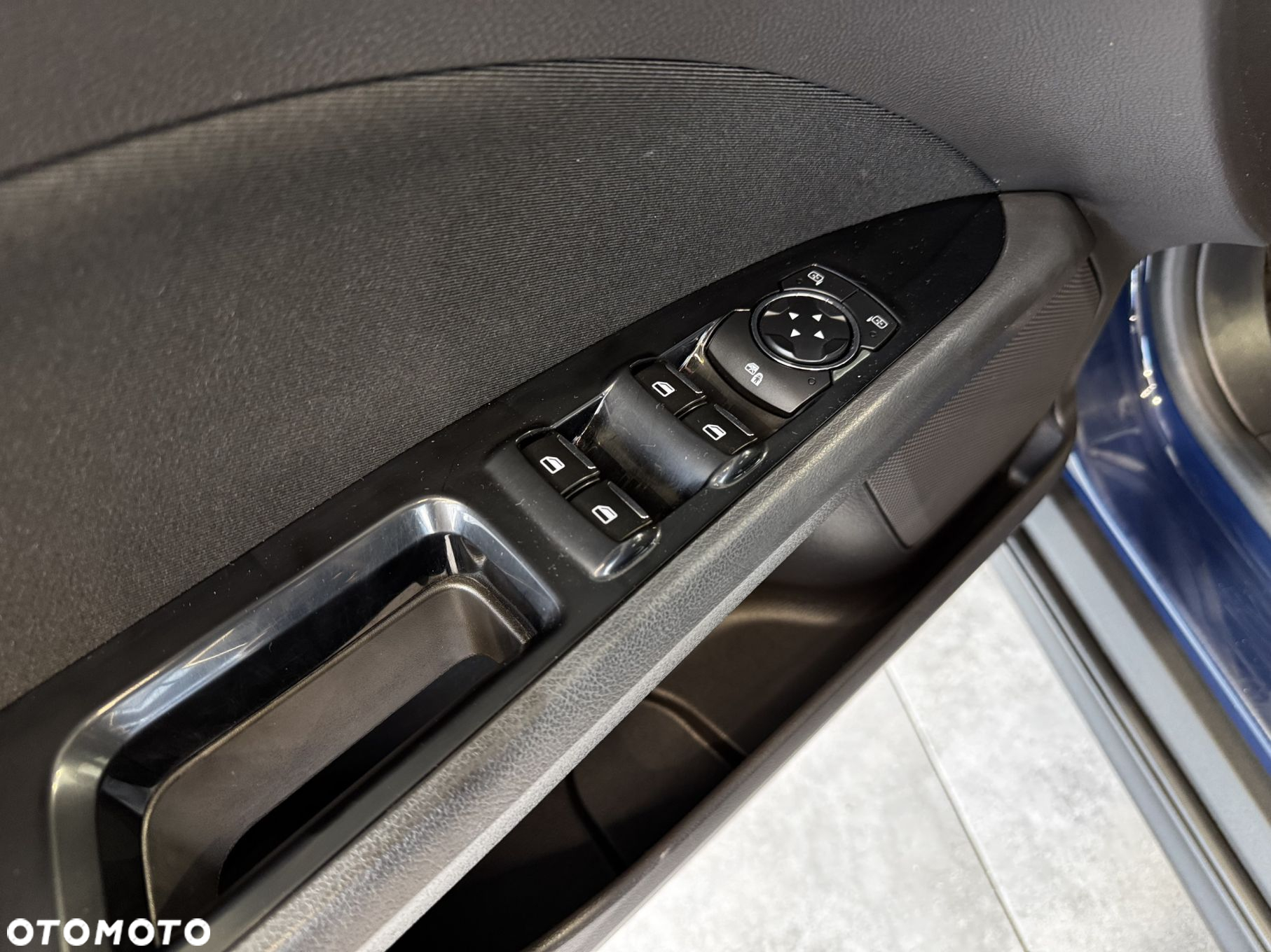 Ford Mondeo - 14