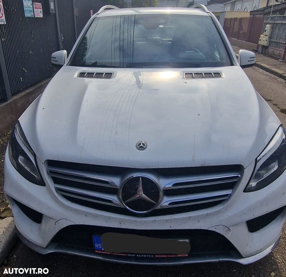 Mercedes-Benz GLE 350 d 4MATIC 9G-TRONIC AMG Line - 2
