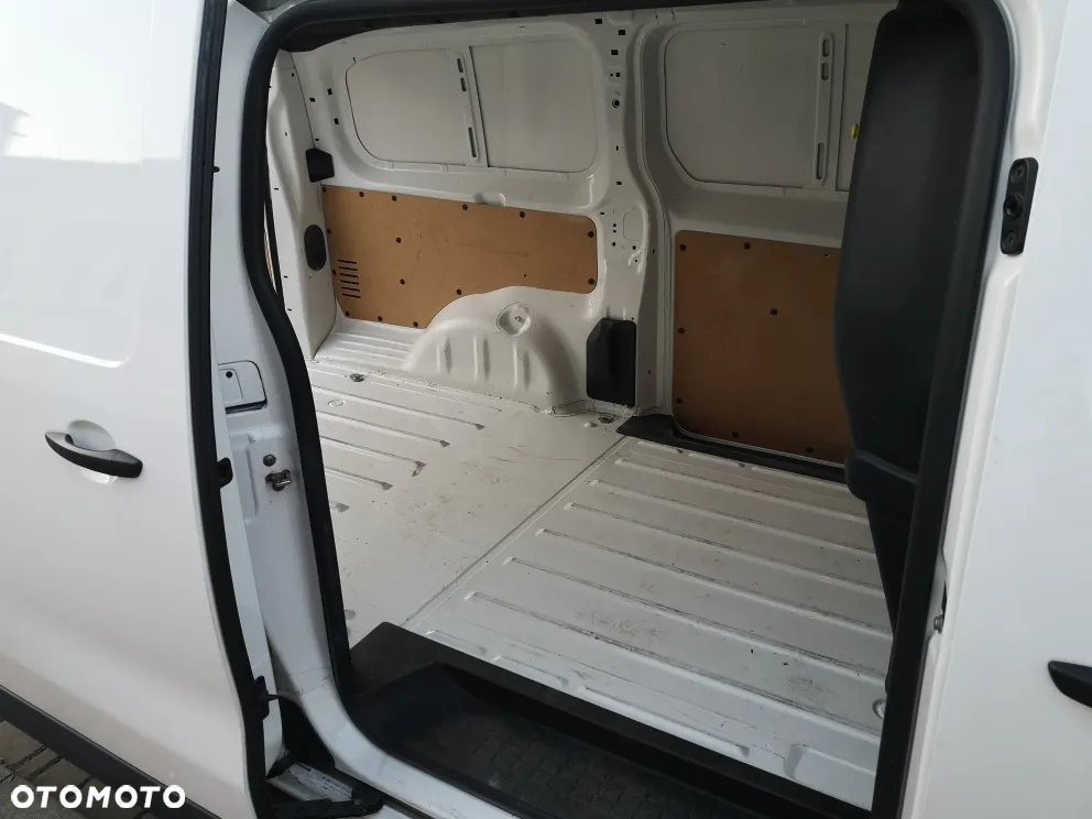 Peugeot Expert L2H1 - 10