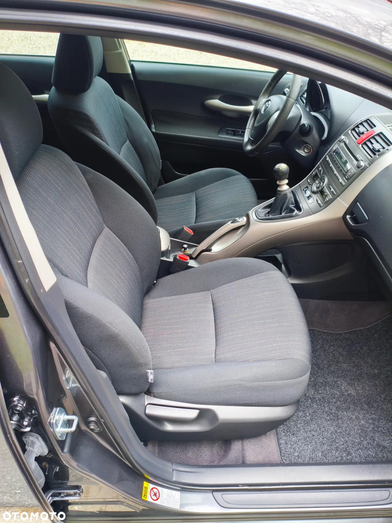 Toyota Auris - 19
