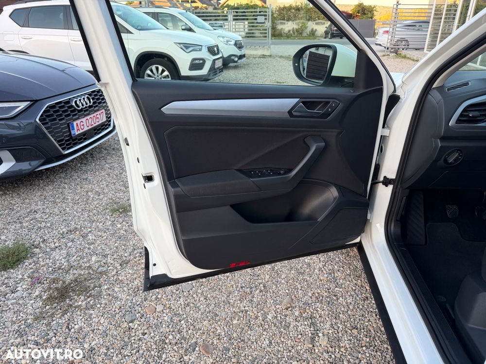 Volkswagen T-Roc 2.0 TDI Design - 11