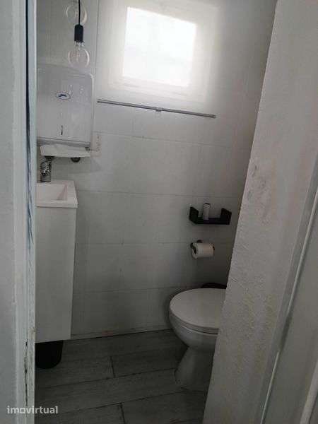 Espaço em Leça da palmeira - Grande imagem: 4/6