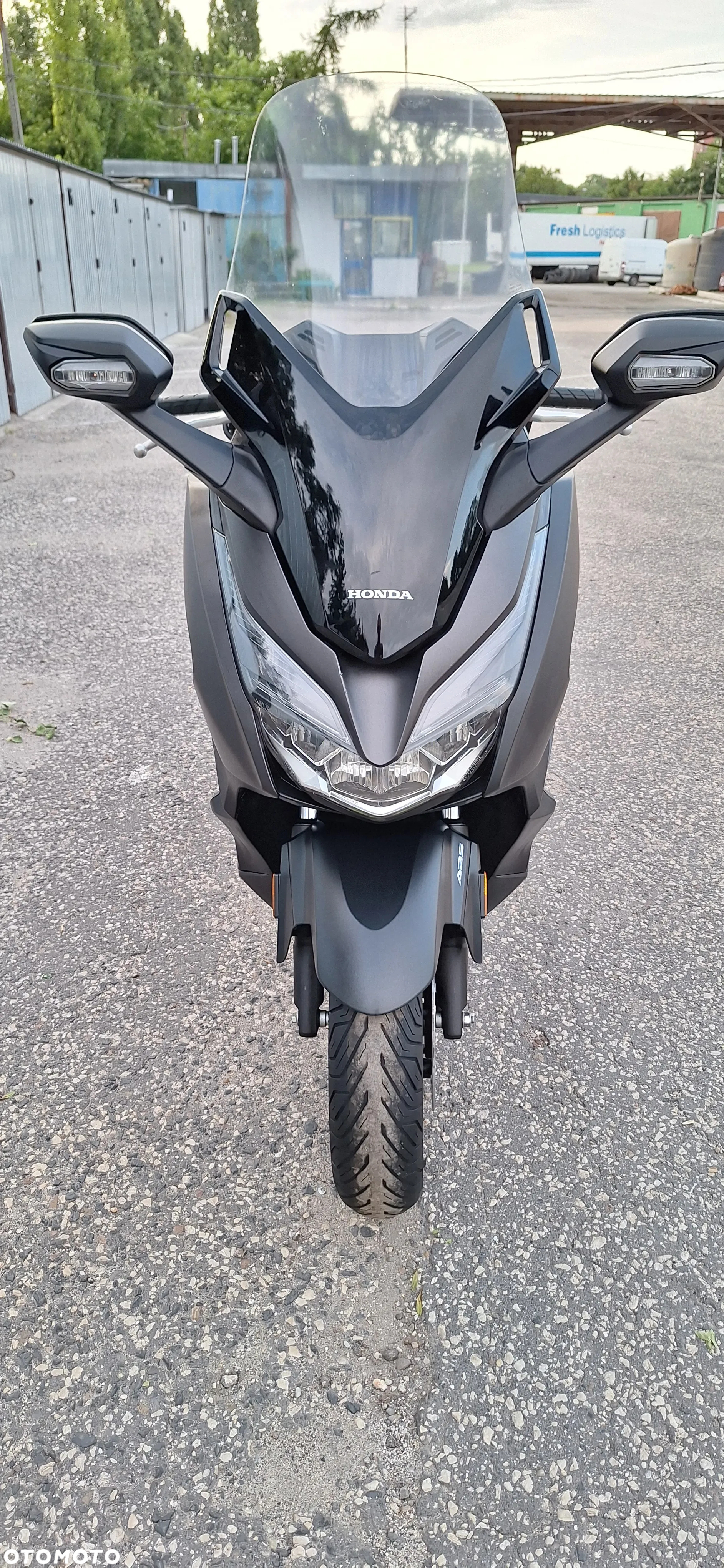 Honda FES - 18
