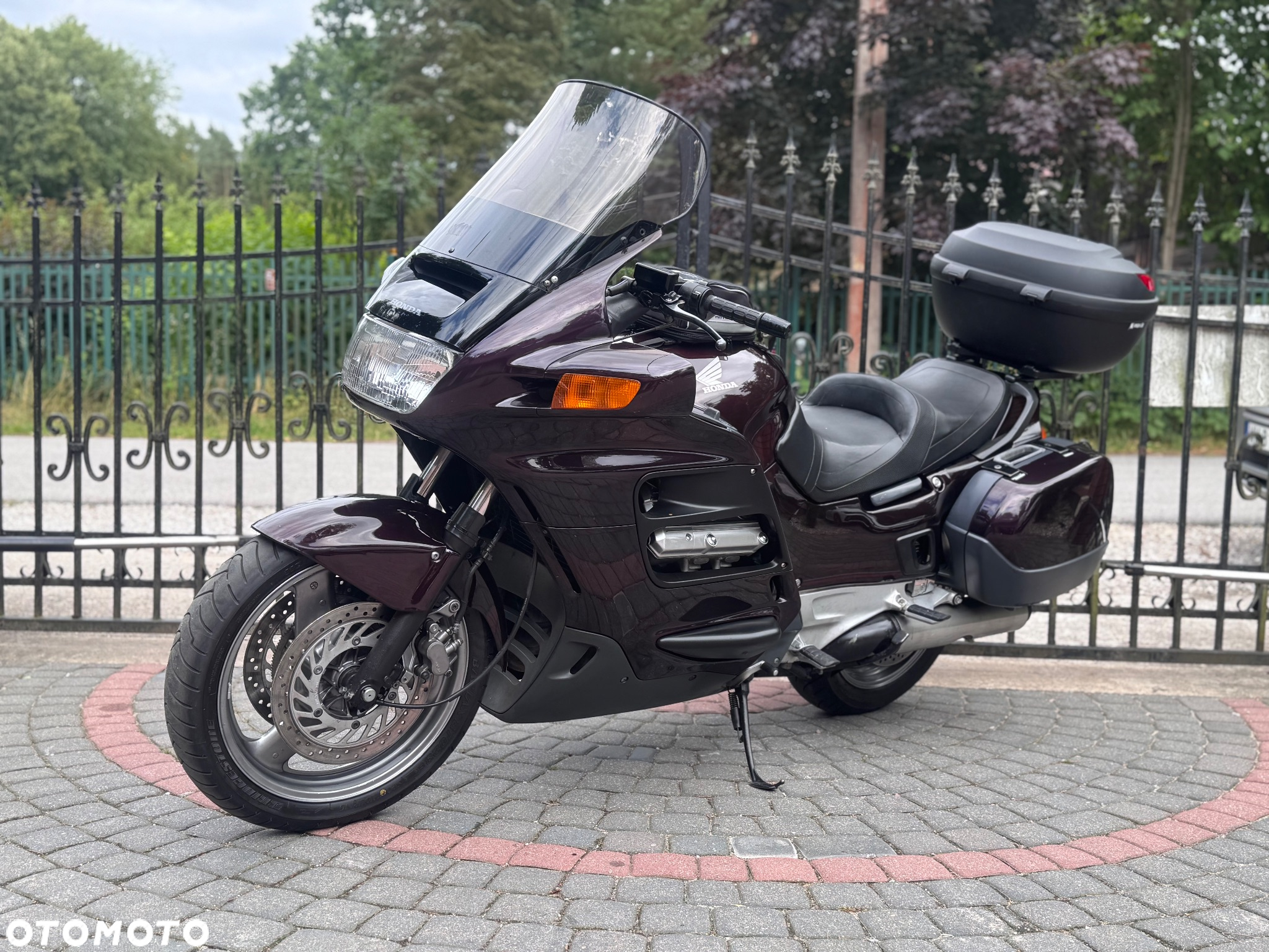 Honda ST - 5