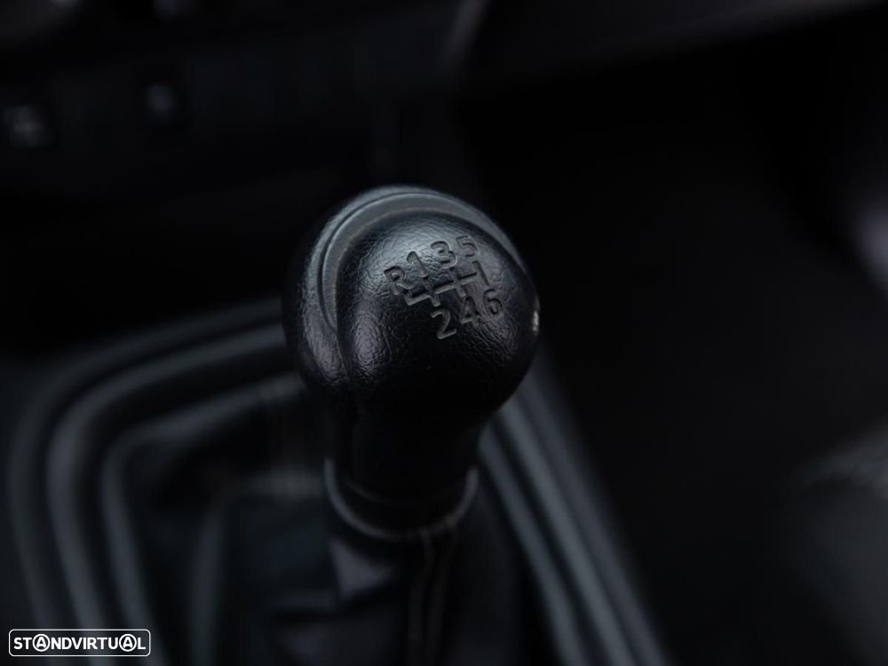 Toyota Hilux24D-4D4WDcIVA - 18
