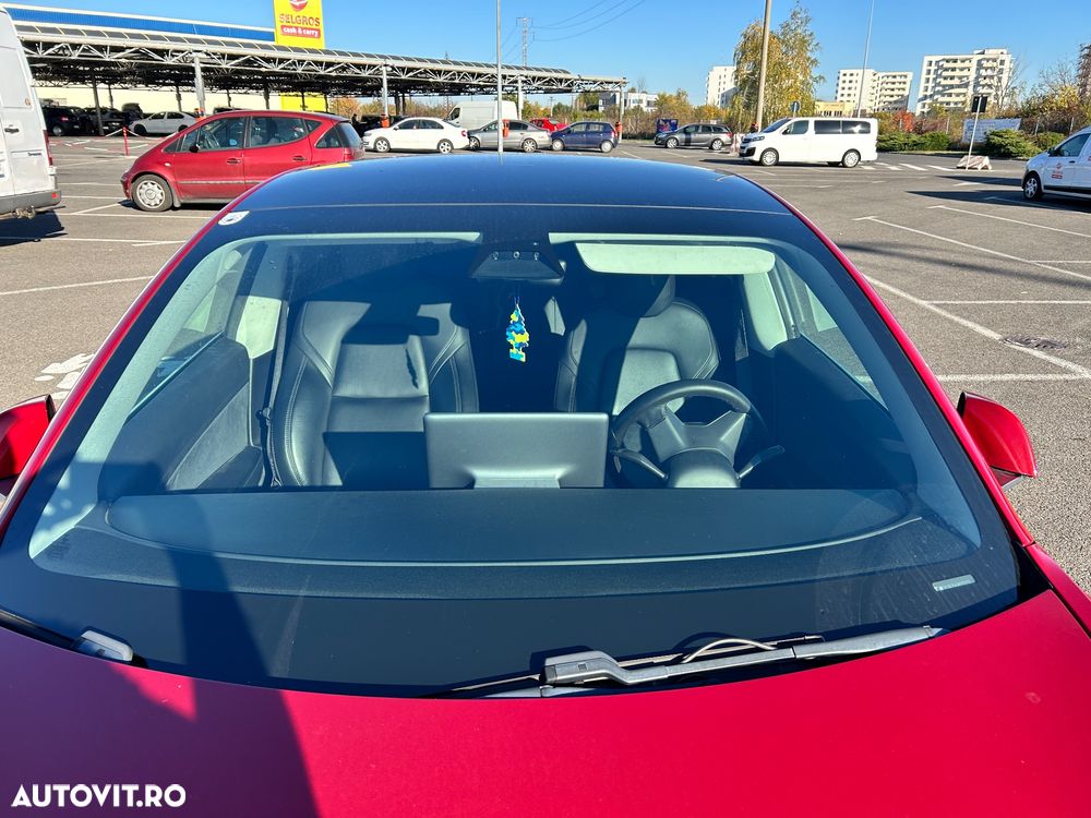 Tesla Model 3 Standard Reichweite Plus Hinterradantrieb - 11