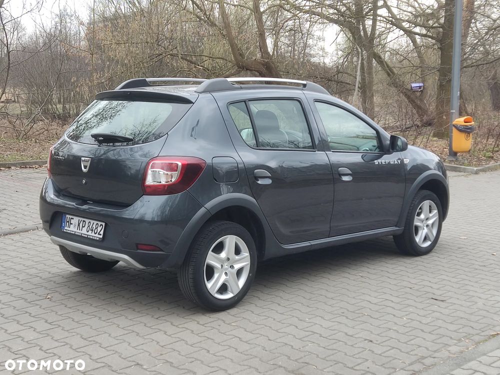 Dacia Sandero Stepway TCe 90 (S&S) Celebration - 7