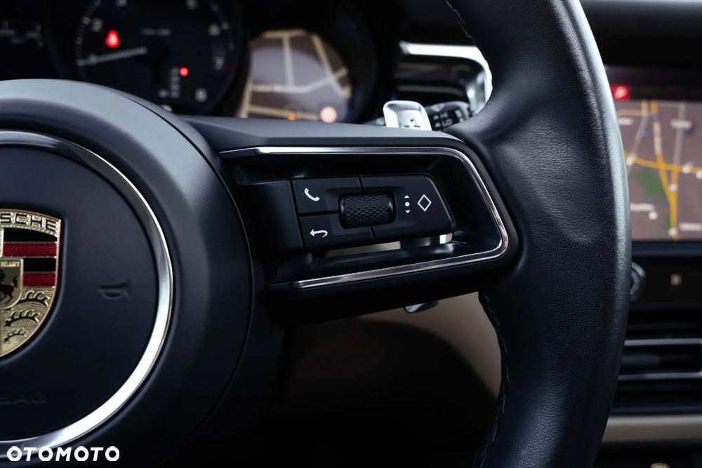 Porsche Macan - 29
