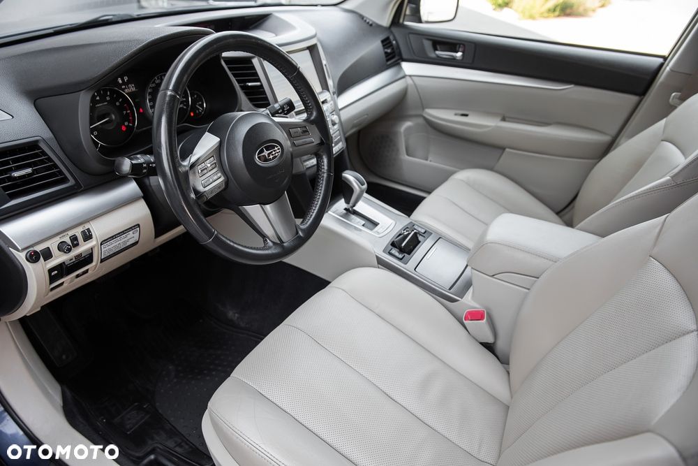 Subaru Outback 2.5i Comfort Navi AT - 31