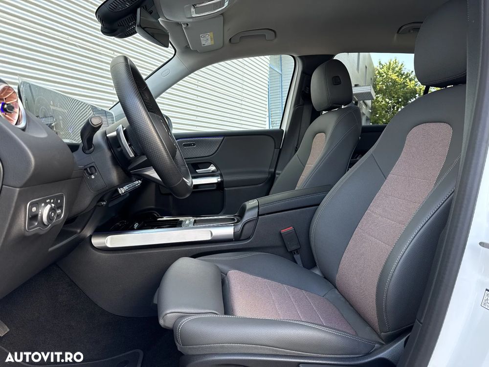 Mercedes-Benz EQB 250+ Electric Art - 22