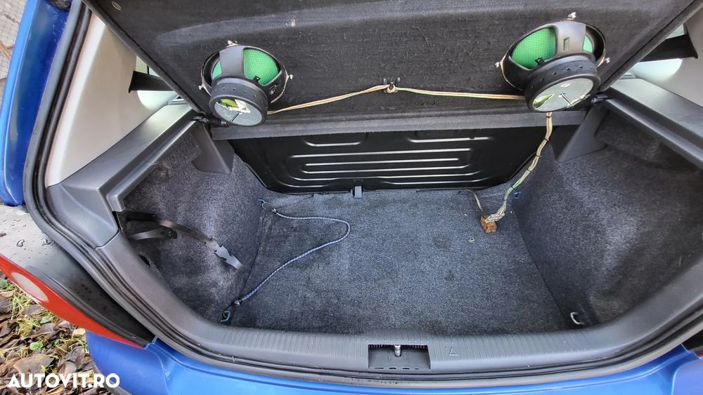 Volkswagen Polo 1.9 TDI GT - 14