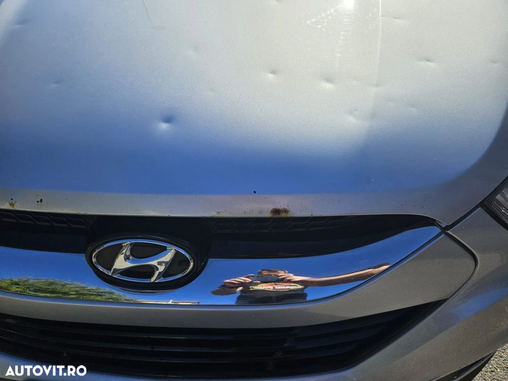 Hyundai ix35 - 11