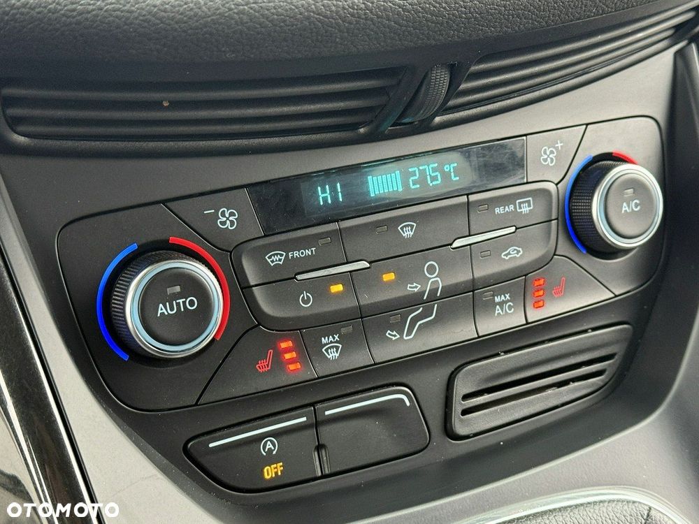 Ford Kuga 2.0 TDCi 4x2 Titanium - 17