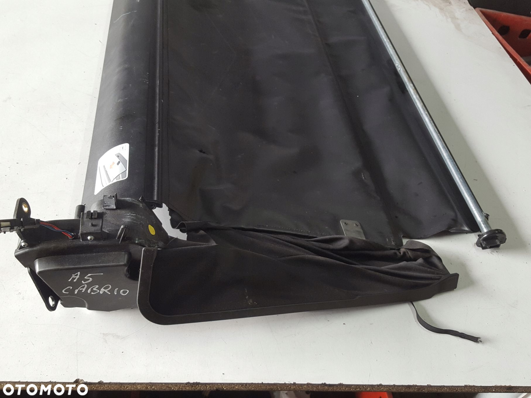 AUDI A5 8T 10r CABRIO MASKOWNICA DACHU ROLETA 8F0463491 - 3