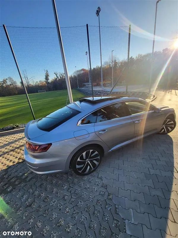 Volkswagen Arteon 2.0 TSI R-Line DSG - 2