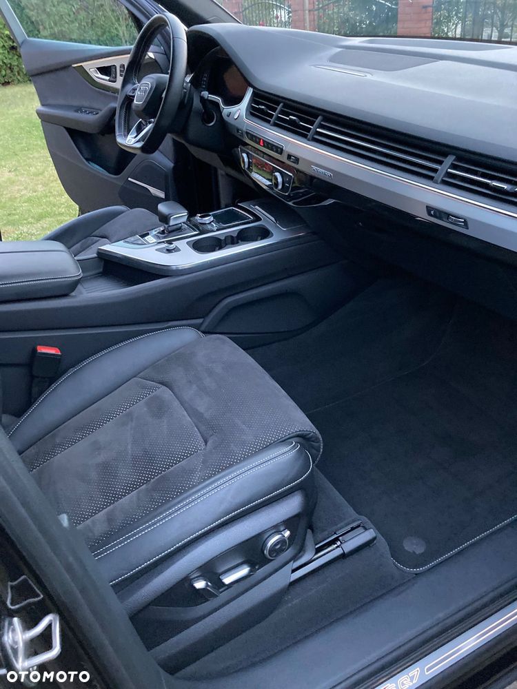 Audi SQ7 4.0 TDI Quattro Tiptr - 8
