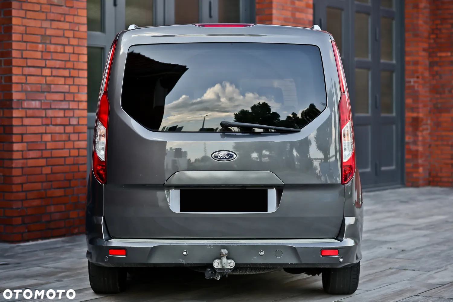 Ford Tourneo Connect Grand - 14