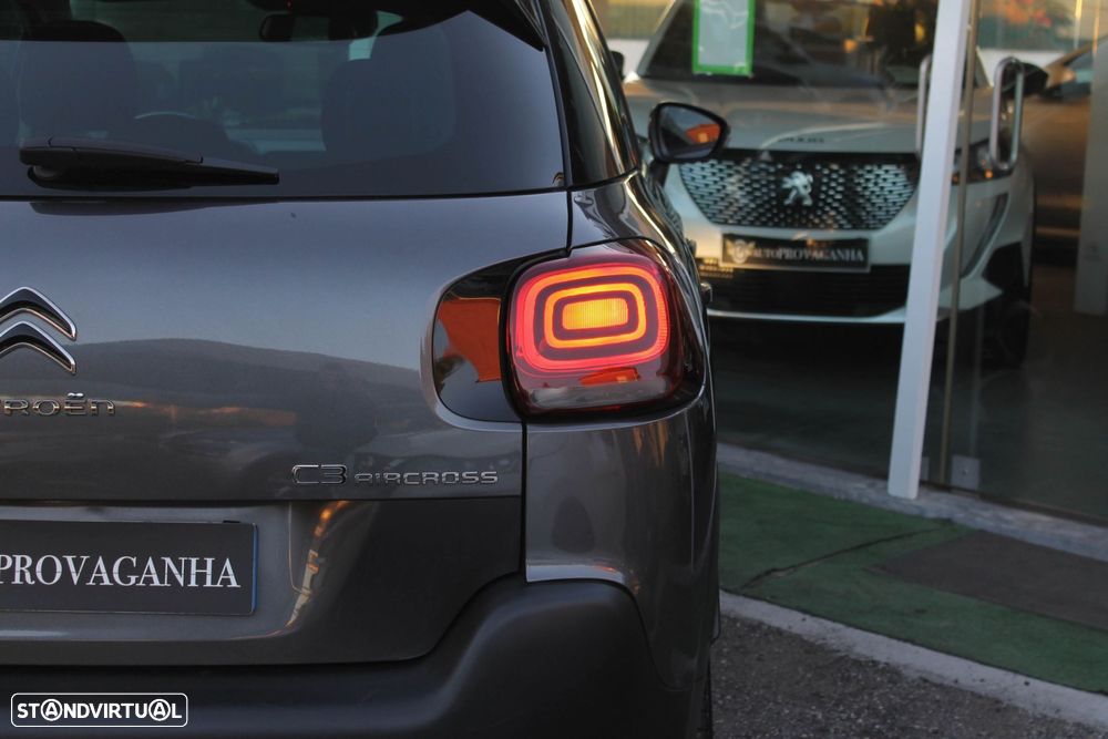 Citroën C3 Aircross BlueHDI 110 Stop & Start SHINE - 36
